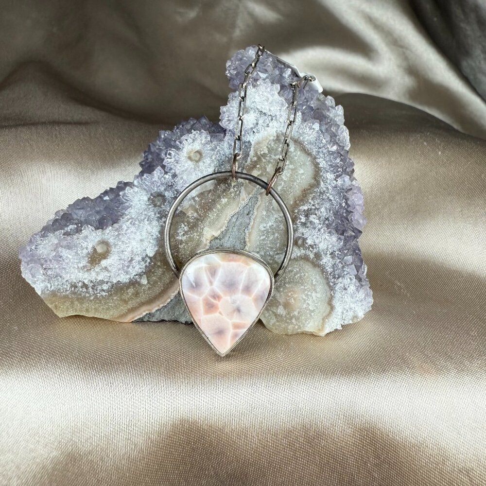 Handmade Pink Agate Gemstone Adjustable Silver Teardrop Pendant Necklace Jewelry